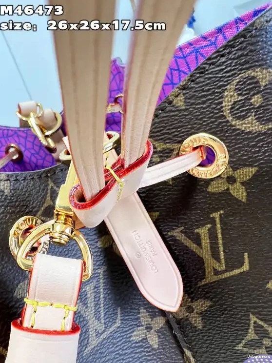 MM NÉONOÉ VUITTON LOUIS 0611